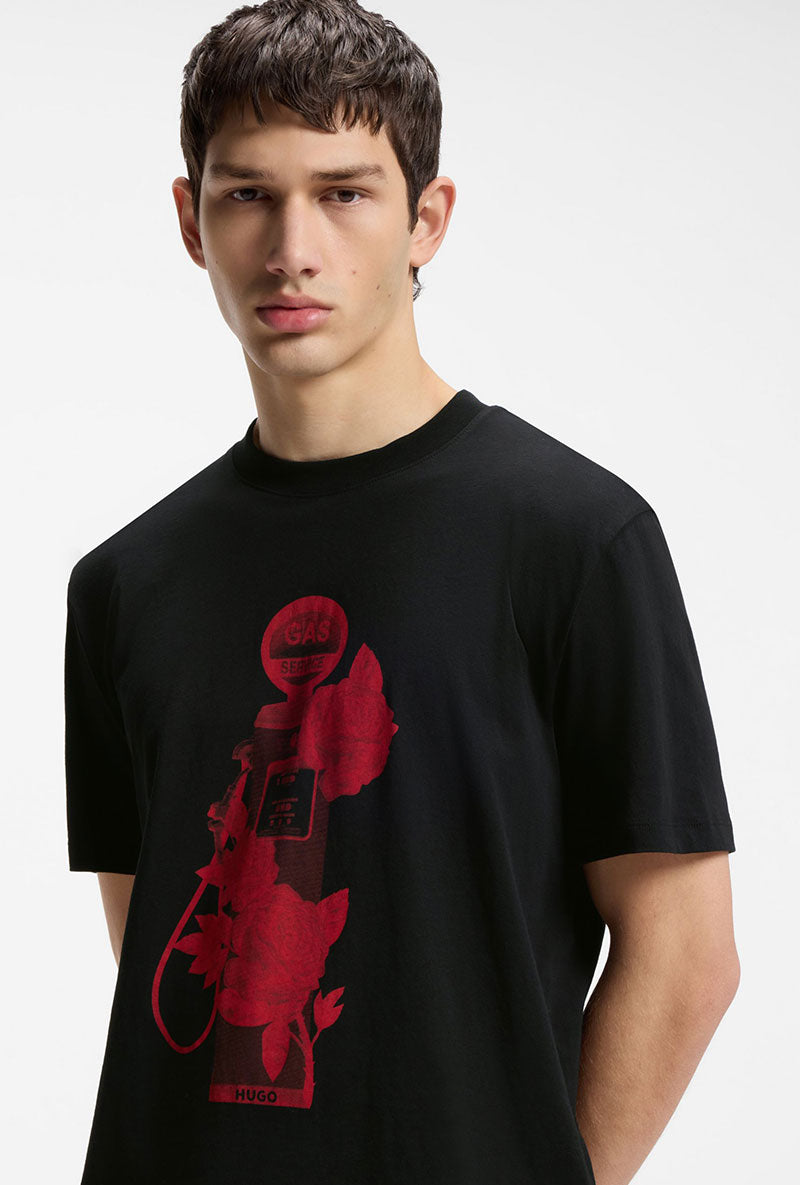 Front image of a model wearing Dikerd t in black, by brand Hugo