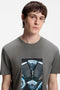Front image of a model wearing the Dostino t in dark grey, by brand Hugo