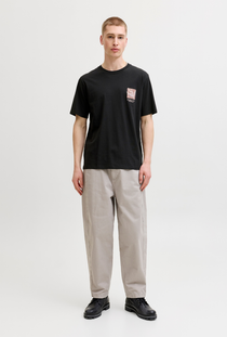 Front image of the Montauk chestie shortsleeve tee in black, by brand Jack&jones