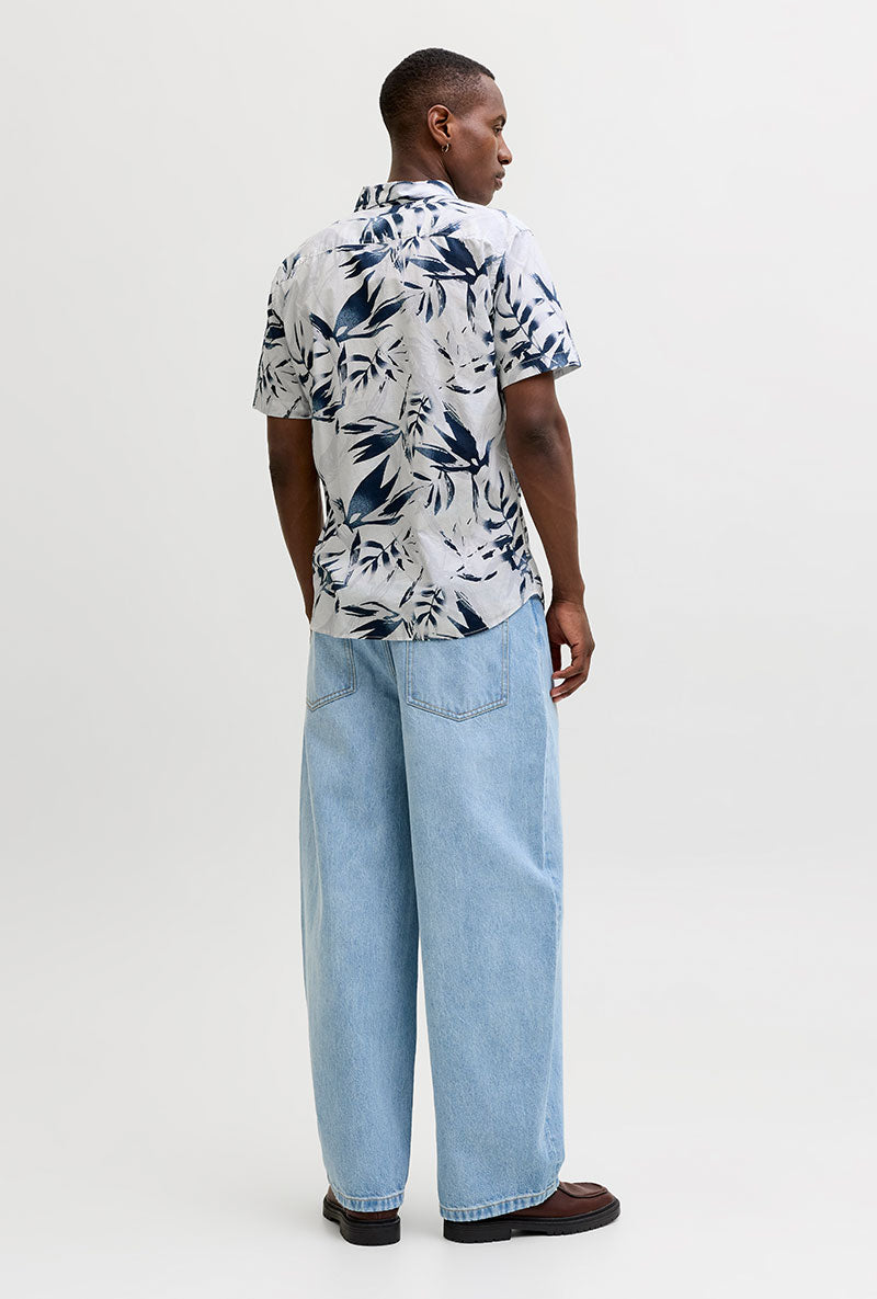 Back image of a model wearing Honolulu aop ss shirt in white, by brand Jack&jones