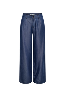 Front image of the Jasper high waist wide pants in dark denim, by brand Jacqueline de yong