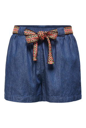 Front image of the Kai hw shorts in denim, by brand Jacqueline de yong