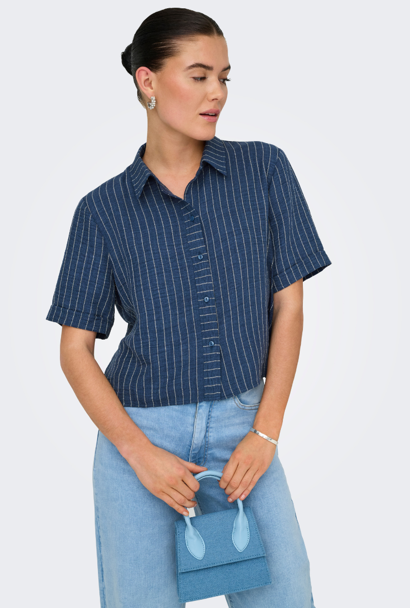 Front image of Power shortsleeve shirt in navy, by brand Jacqueline de yong