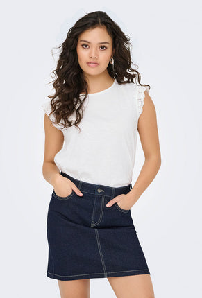 Front image of a model wearing Salva life s/l crochet top in white, by brand Jacqueline de yong