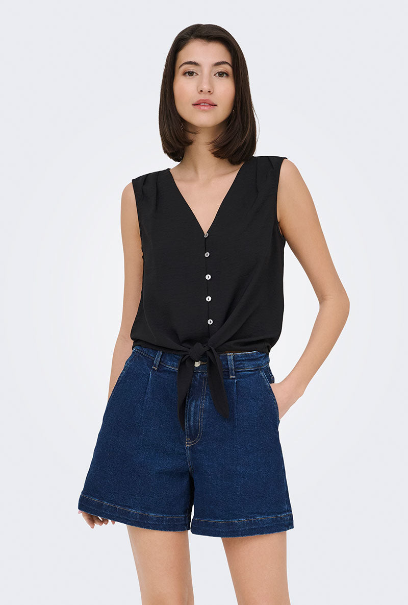 Front image of a model wearing Violet life s/l knot top in black, by brand Jacqueline de yong