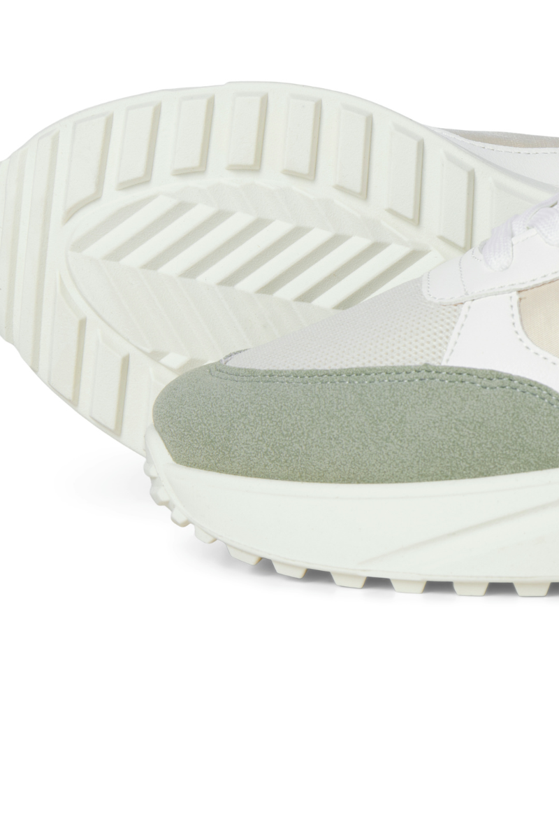 Front detail image  of Jack and jones aspire pu runner in white, by brand Jack&jones