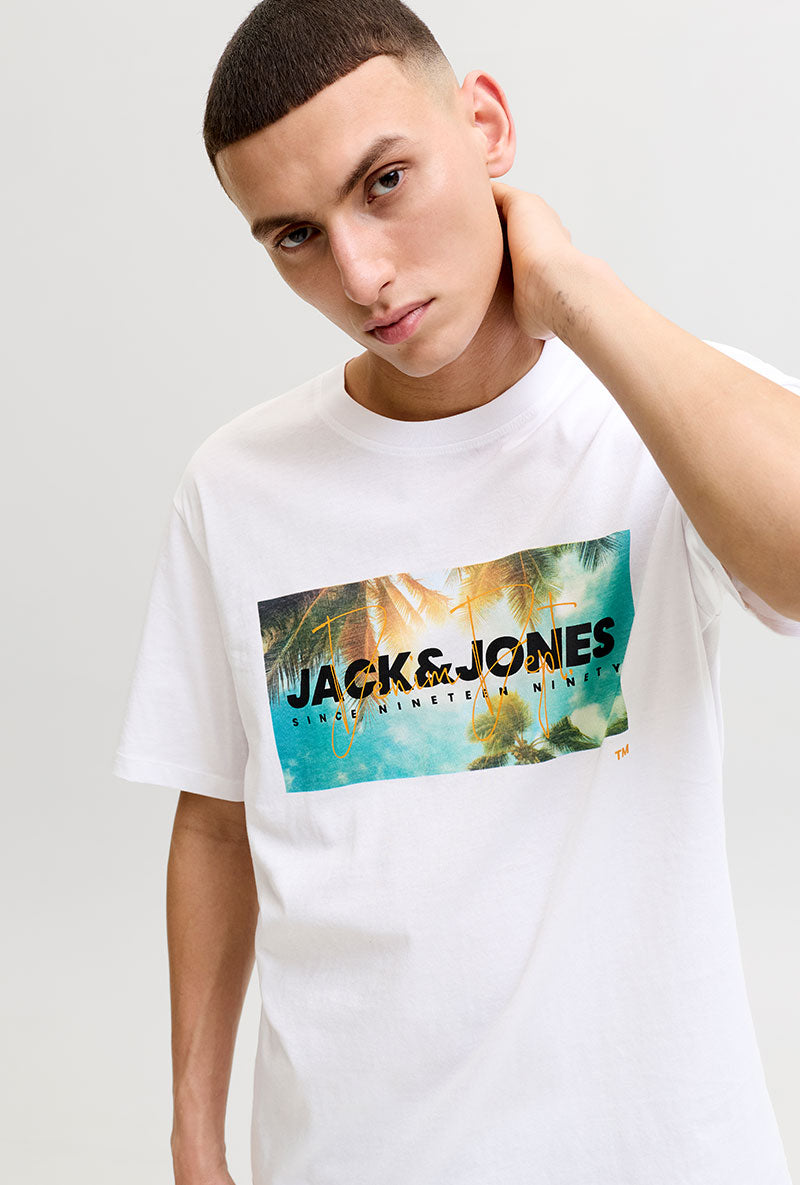 Front image of a model wearing Indiana tee ss crew neck in white, by brand Jack&jones