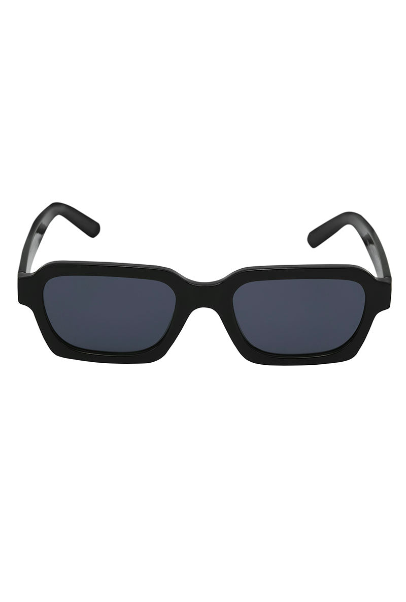 Front image of Avey sunglasses in black, by brand Jack&jones