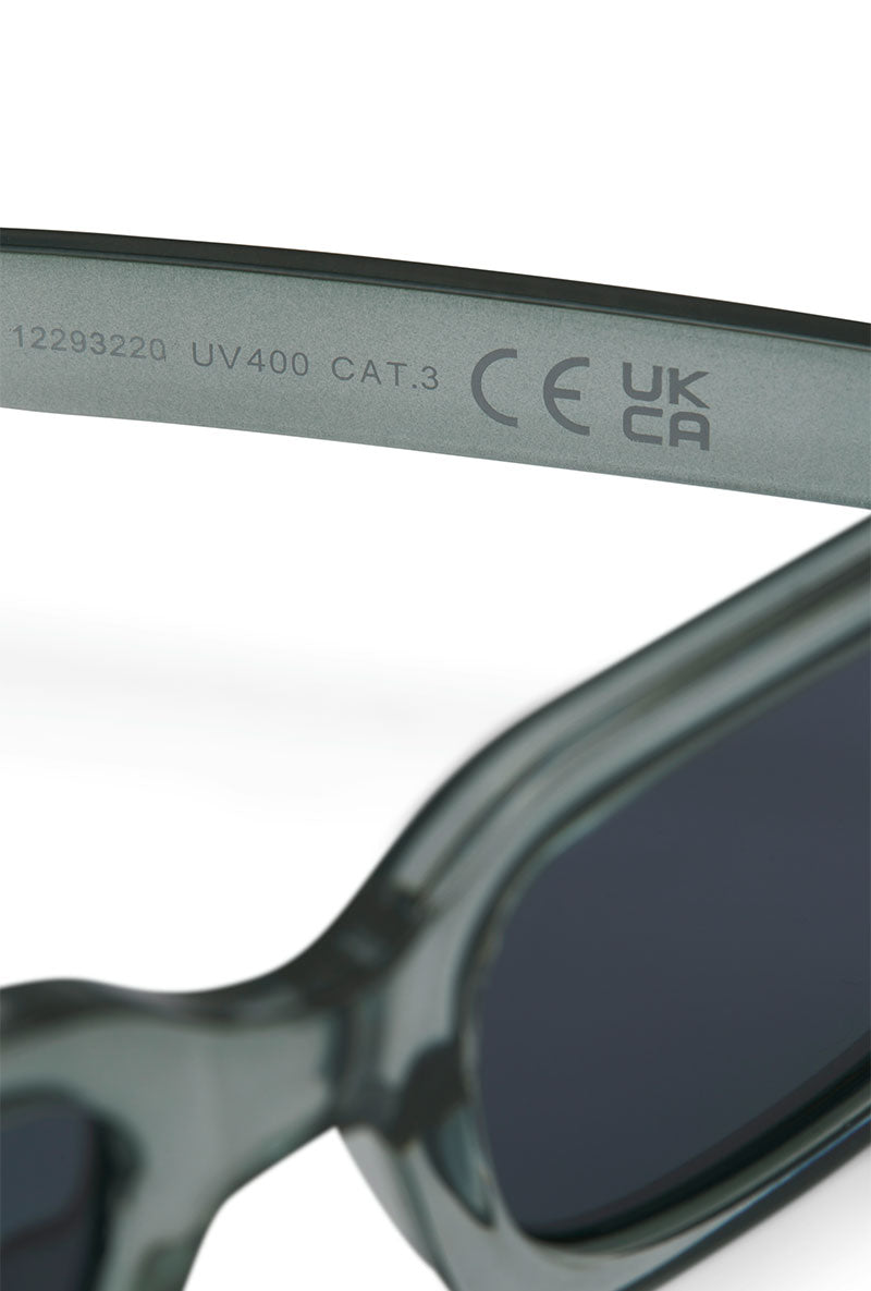 Detail image of Avey sunglasses in green, by brand Jack&jones