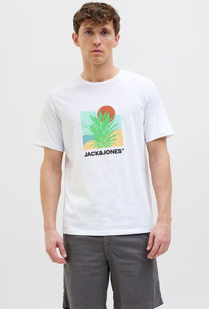 Front image of a model wearing the Jack and jones barbados tee in white, by brand Jack&jones