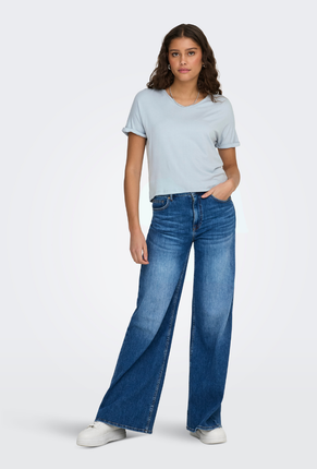 Front image of a model wearing Jdy sissy s/s vneck top in light blue, by brand Jacqueline de yong
