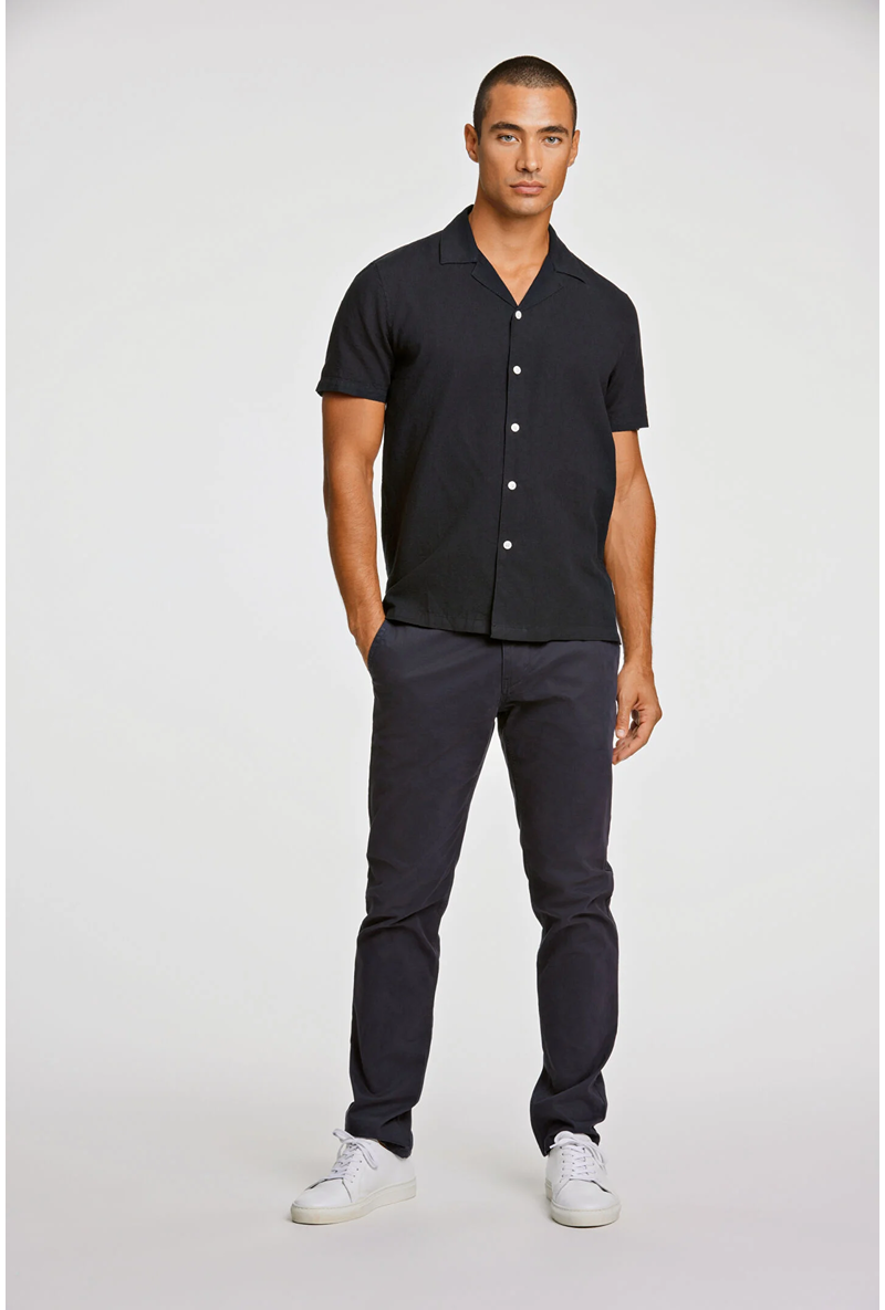 Front image of a model wearing Casual linen blend resort shirt in black, by brand Lindbergh