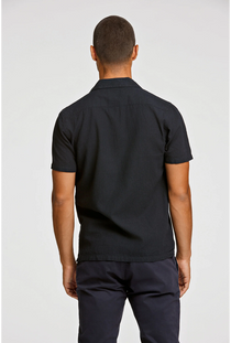 Back image of a model wearing the Casual linen blend resort shirt in black, by brand Lindbergh