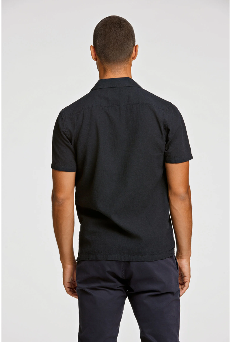 Back image of a model wearing Casual linen blend resort shirt in black, by brand Lindbergh
