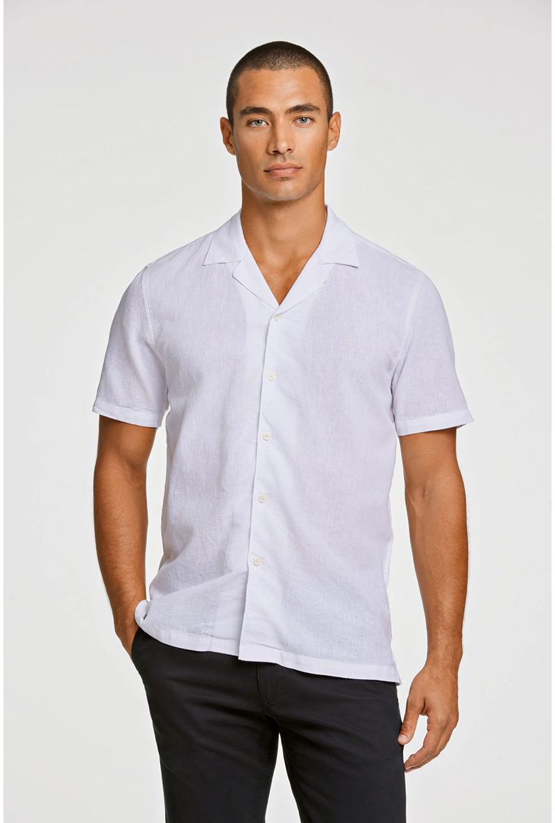 Front image of a model wearing Casual linen blend resort shirt in white, by brand Lindbergh