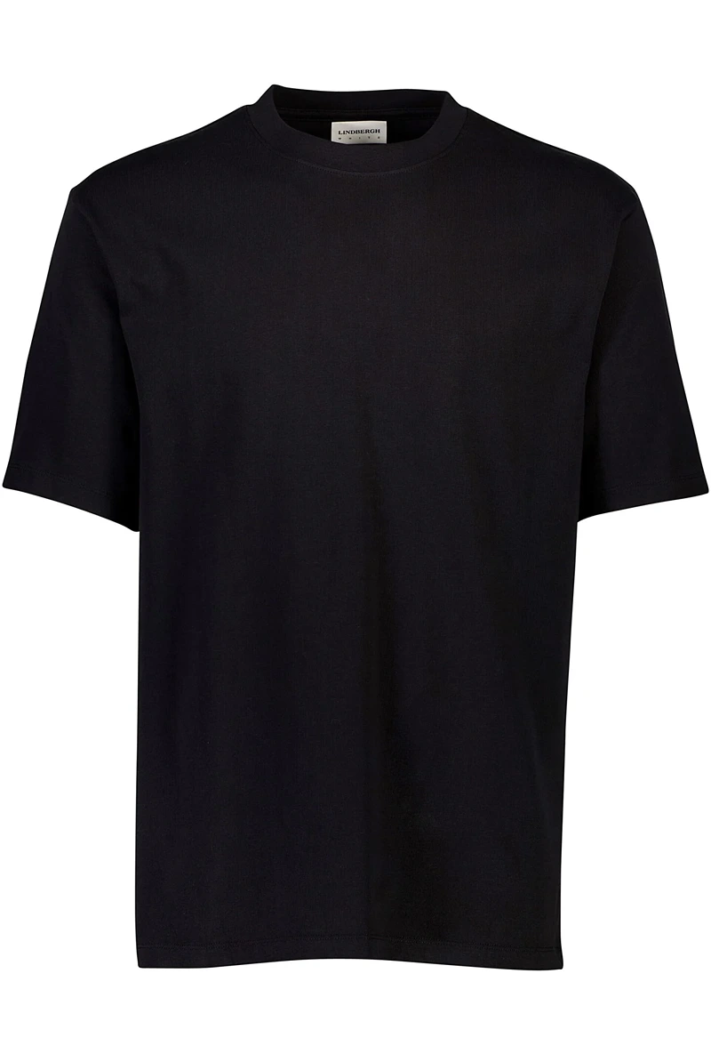 Front image of Oversized s/s t in black, by brand Lindbergh