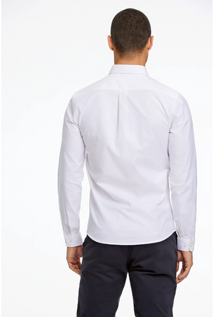 Back image of a model wearing the Oxford superflex l/s shirt in white, by brand Lindbergh
