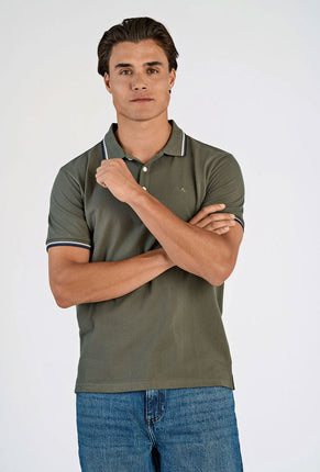 Front image of a model wearing S/s contrast polo in khaki, by brand Lindbergh