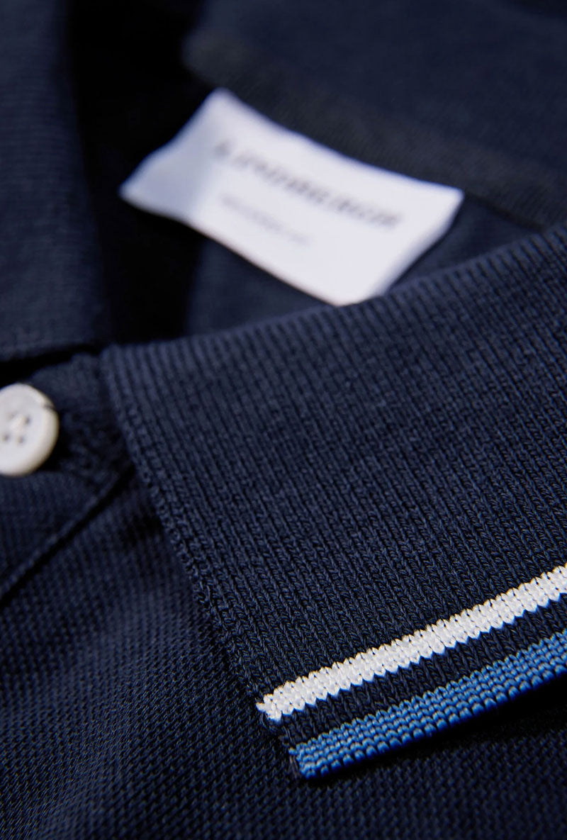 Detail image of S/s contrast polo in navy, by brand Lindbergh