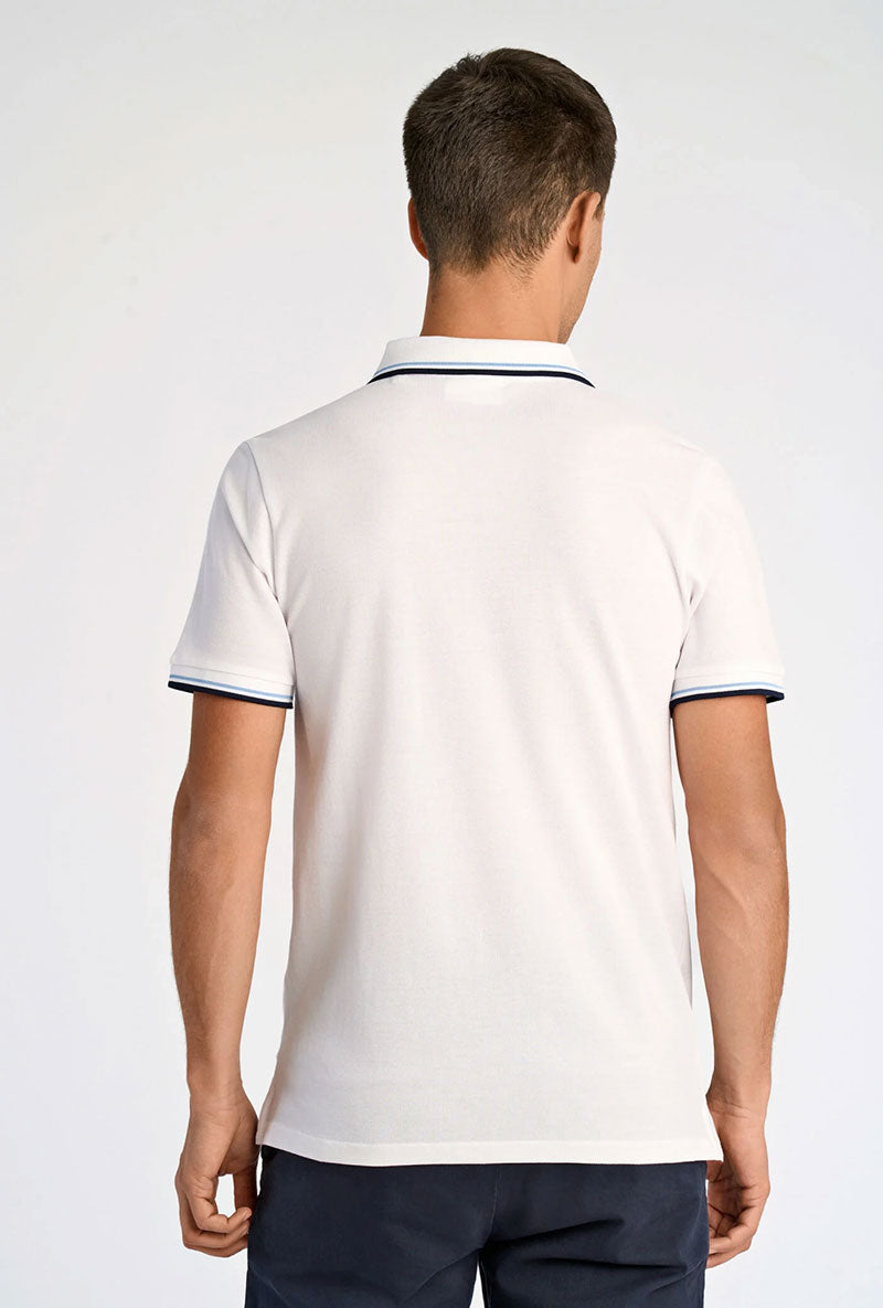 Back image of a model wearing S/s contrast polo in white, by brand Lindbergh