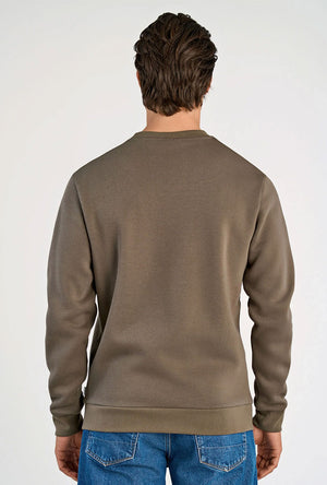 Back image of a model wearing the Lindbergh sweatshirt in brown, by brand Lindbergh