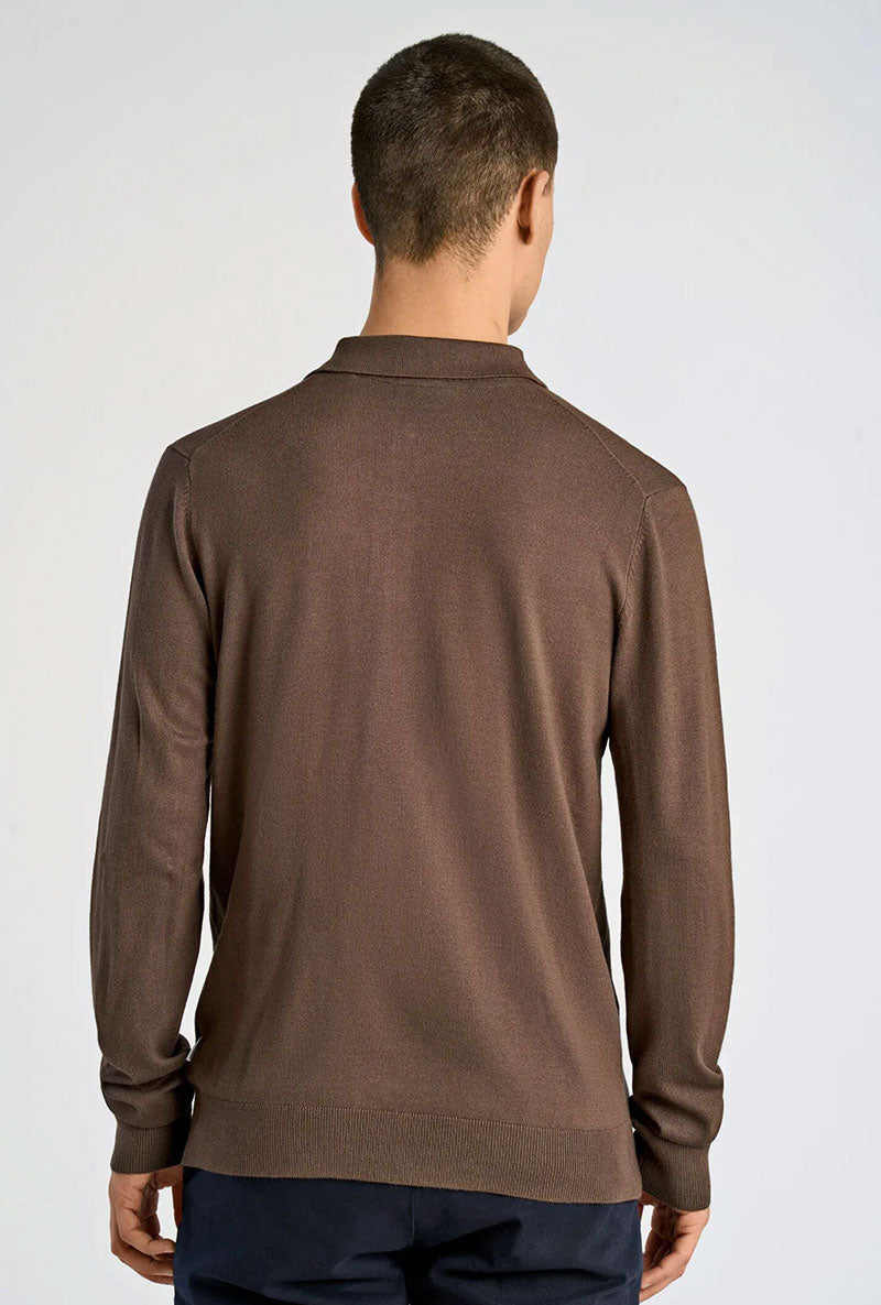 Back image of a model wearing Ecovero ls polo in brown, by brand Lindbergh