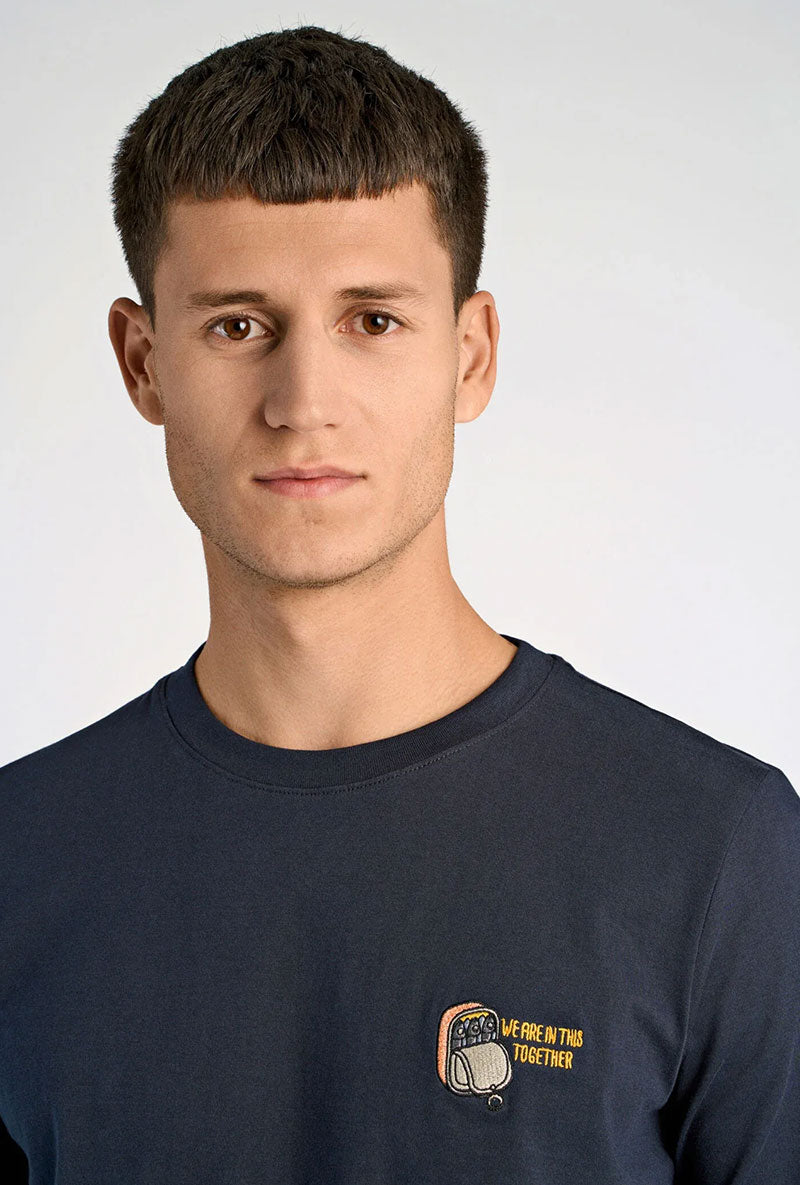 Front image of a model wearing Embroidery ss tshirt in navy, by brand Lindbergh