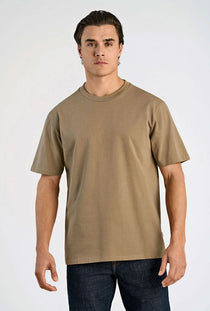 Front image of a model wearing the Oneck oversize tshirt in stone, by brand Lindbergh