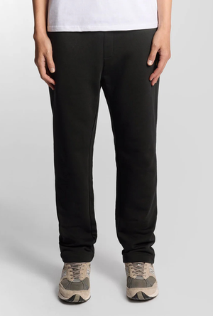 Front image of a model wearing the Lyle and scott straight leg jogger in black, by brand Lyle and scott
