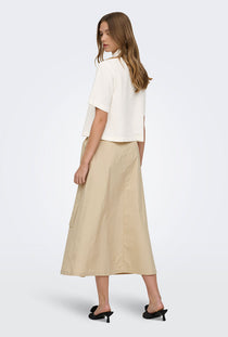 Back image of a model wearing the Goa s/s linen shirt in off white, by brand Only