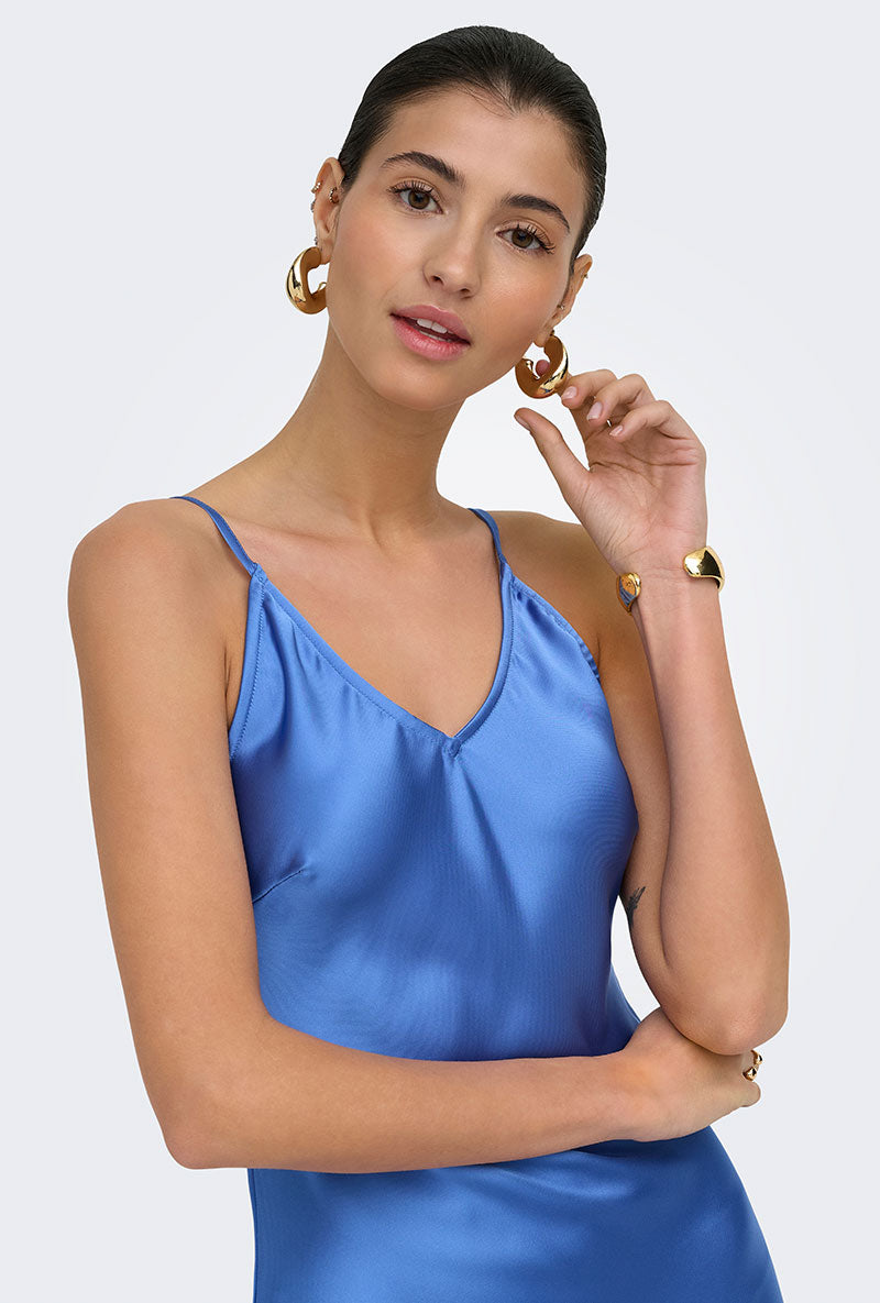 Front image of a model wearing Losiris long strap dress in blue, by brand Only