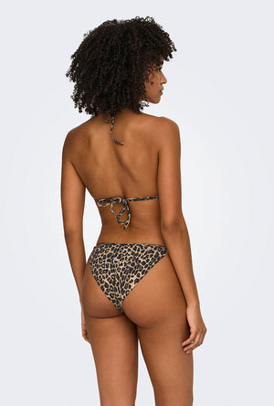 Back image of a model wearing the Marseille triangle bikini top in leopard, by brand Only
