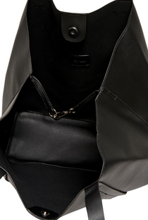 Detail image  of the Only lana pu shopper in black, by brand Only