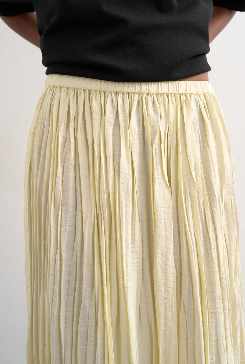 Front image of Thea highrise waist crinkle maxi skirt in natural, by brand Top shop