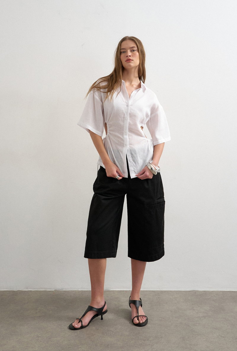 Front image of Zola shortsleeve fitted shirt in white, by brand Top shop