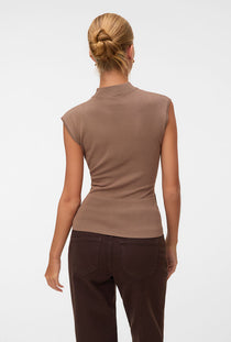 Back image of a model wearing the Bari sl highneck top in brown, by brand Vero moda