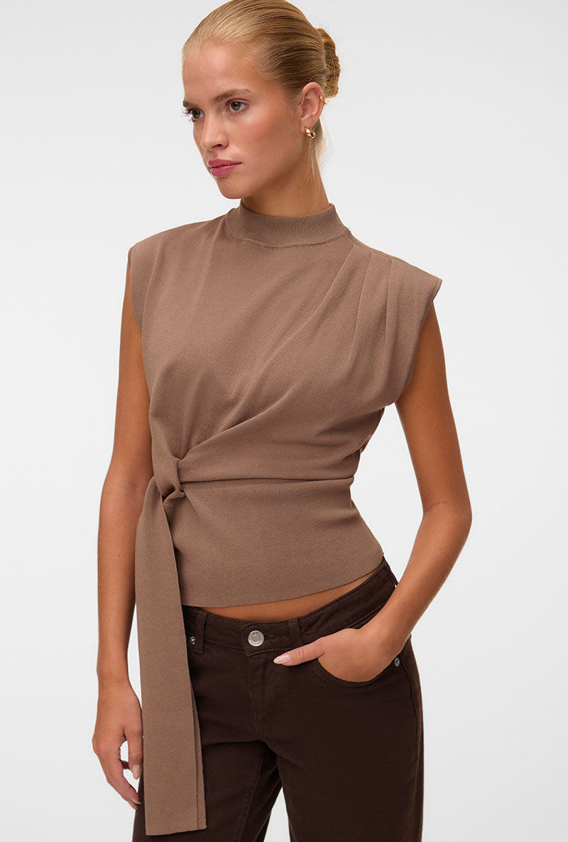 Front image of a model wearing Bari sl highneck top in brown, by brand Vero moda