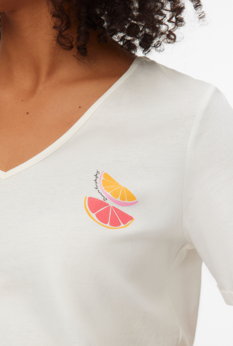 Front image of Kanya shortsleeve v neck tshirt in white, by brand Vero moda