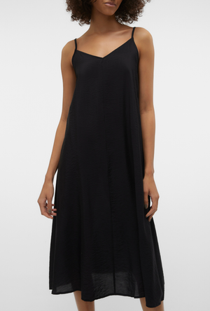 Front image of a model wearing the Josie calf singlet dress in black, by brand Vero moda
