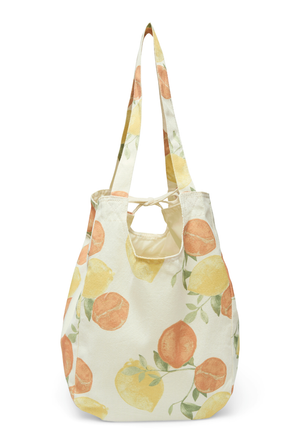 Front image  of the Lina net bag in lemon, by brand Vero moda
