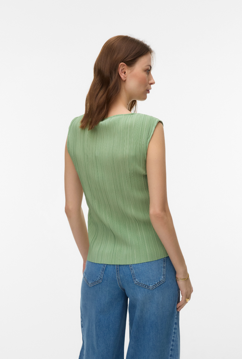Back image of a model wearing Malene sl oneck top in green, by brand Vero moda