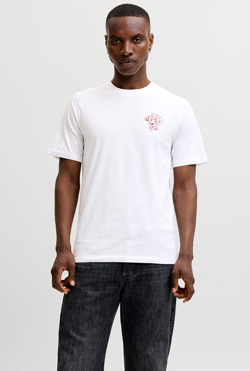 Front image of a model wearing Brewy ss tee in white, by brand Jack&jones
