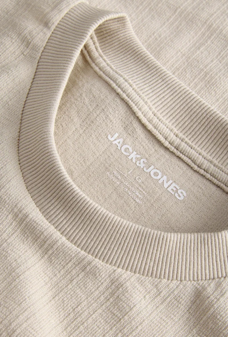 Front image of Chelsea structure tee in beige, by brand Jack&jones