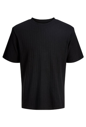 Front image of the Chelsea structure tee in black, by brand Jack&jones