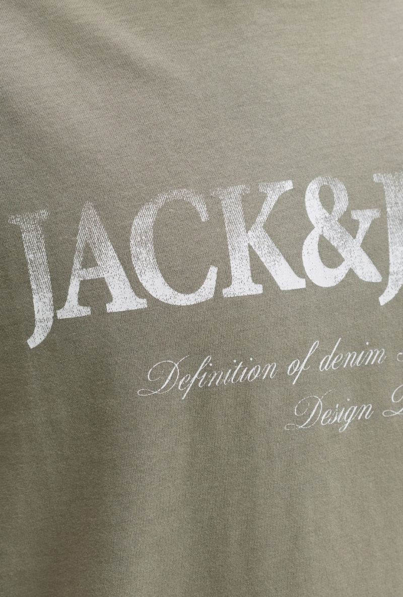 Close up image  of Jack and jones daytona print tee in khaki, by brand Jack&jones