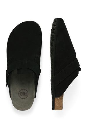 Front image of the Louis suede mule in black, by brand Jack&jones