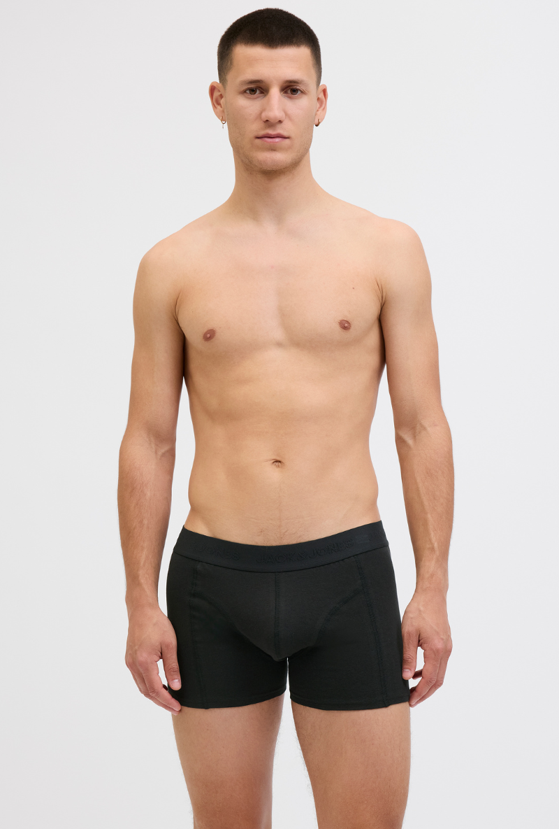 Front image of a model wearing Jack and jones ordinary trunks 3 pk in black, by brand Jack&jones