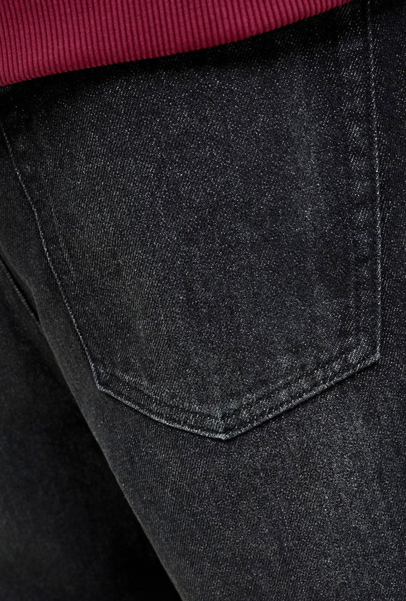 Back pocket image of Tony original shorts akm 111 in black, by brand Jack&jones