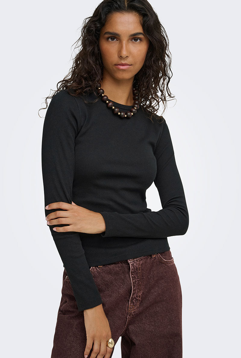 Front image of a model wearing Lucky l/s oneck top in black, by brand Jacqueline de yong