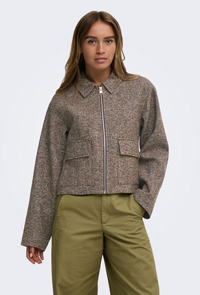 Front image of a model wearing Vinga herringbone jacket in chocolate, by brand Jacqueline de yong